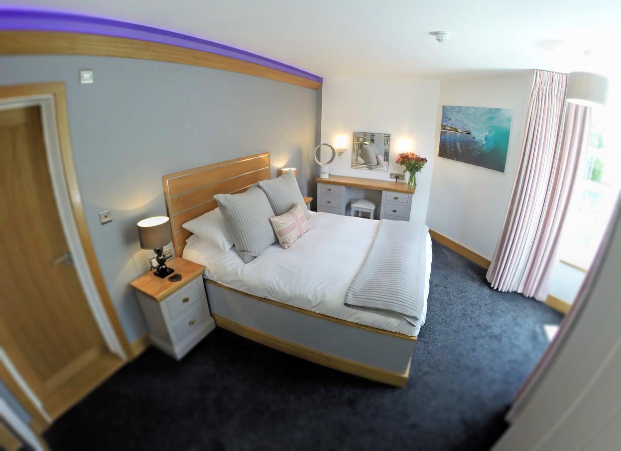 The Oceanic Luxury Aparthotel فالموث المظهر الخارجي الصورة